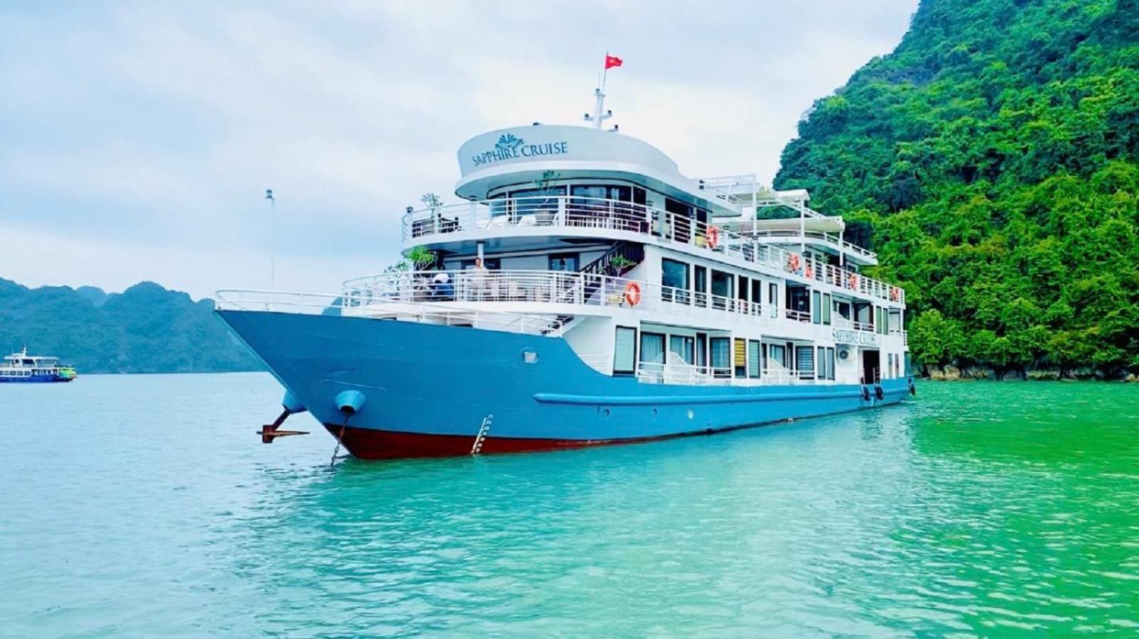 Halong Sapphire Cruises Hotel Ha Long Bagian luar foto