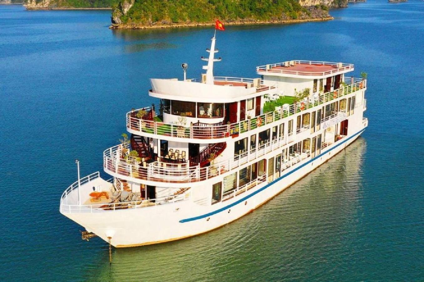 Halong Sapphire Cruises Hotel Ha Long Bagian luar foto