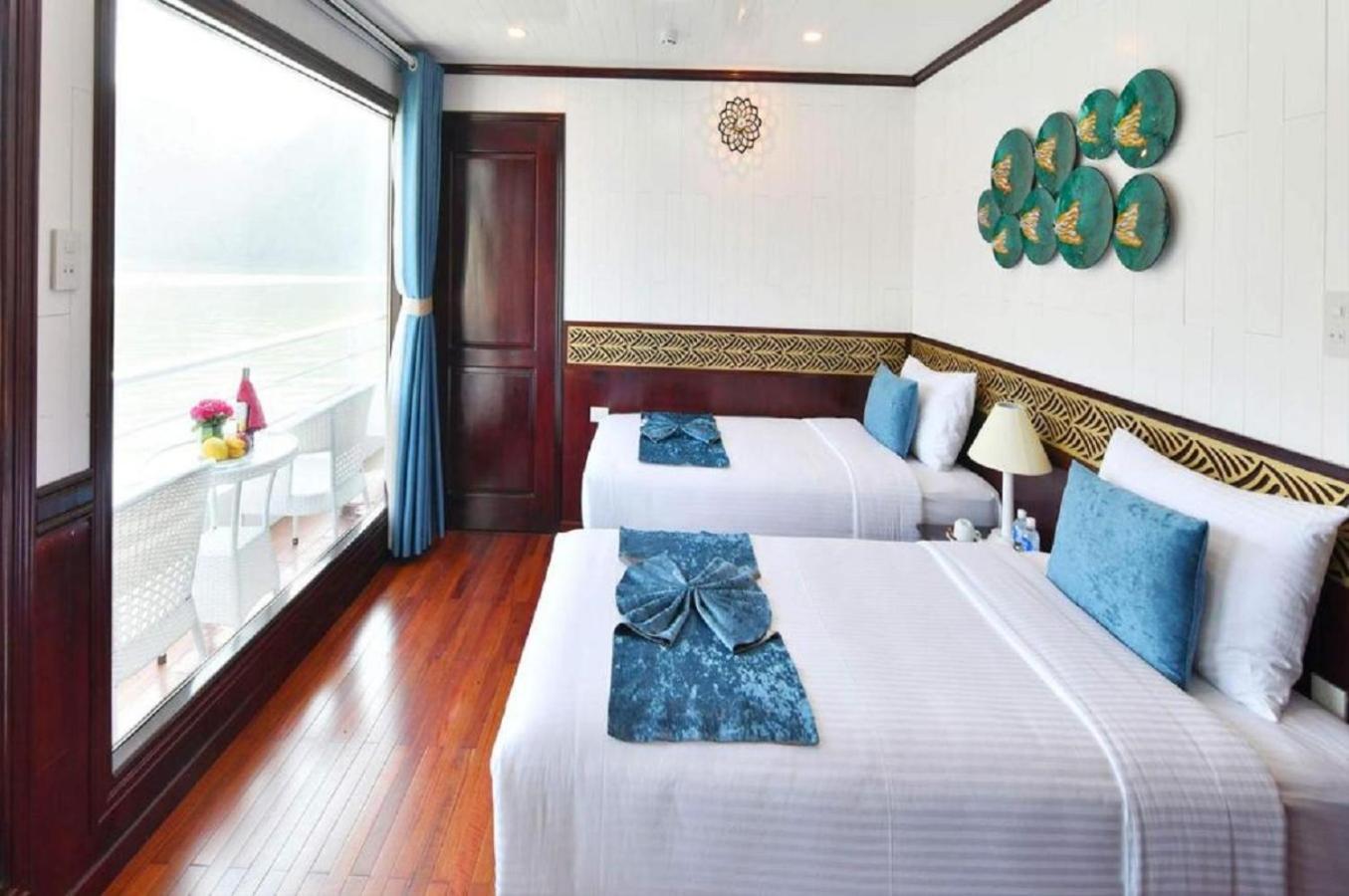 Halong Sapphire Cruises Hotel Ha Long Bagian luar foto