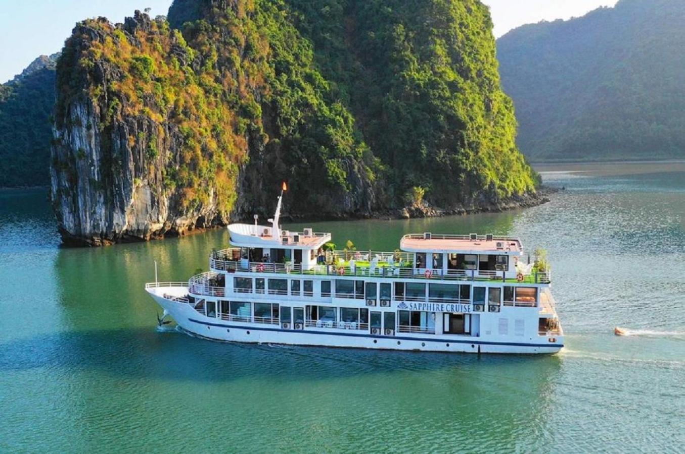 Halong Sapphire Cruises Hotel Ha Long Bagian luar foto
