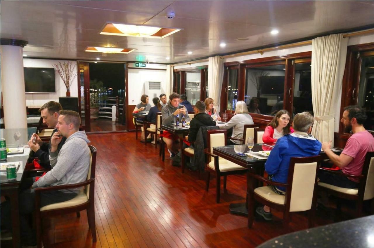 Halong Sapphire Cruises Hotel Ha Long Bagian luar foto