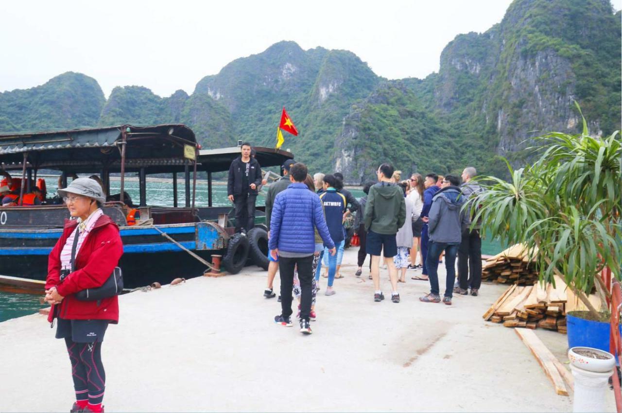 Halong Sapphire Cruises Hotel Ha Long Bagian luar foto