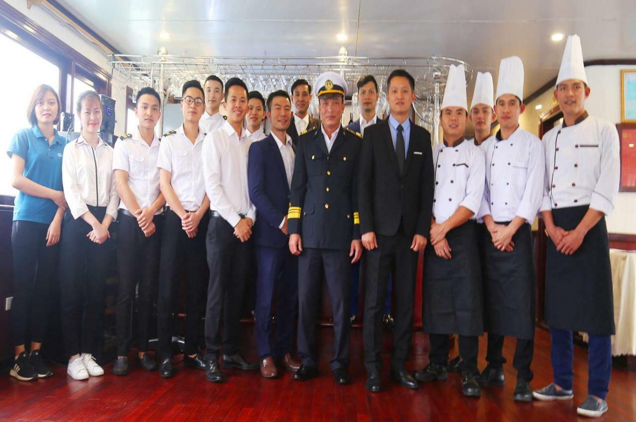 Halong Sapphire Cruises Hotel Ha Long Bagian luar foto