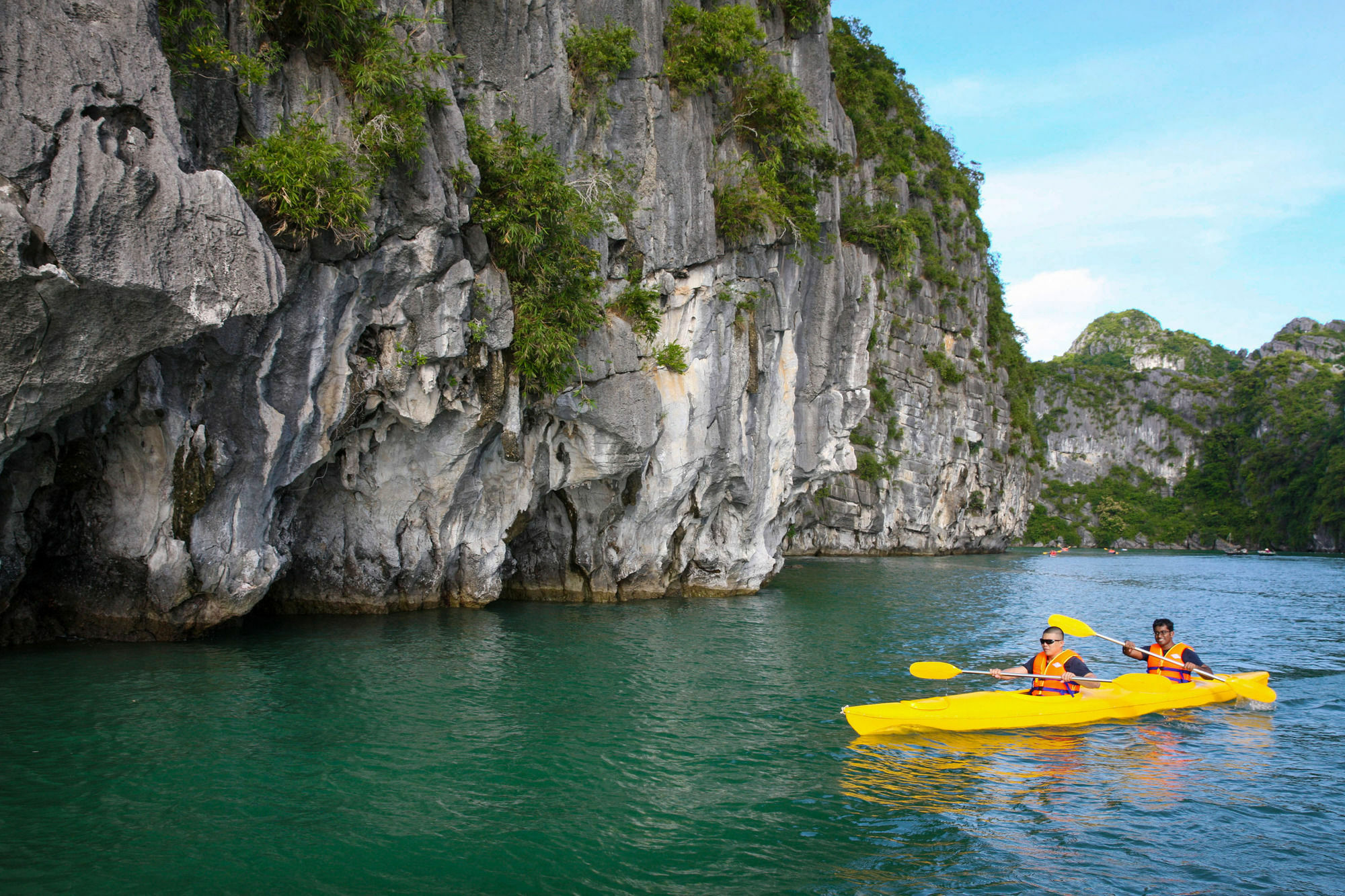 Halong Sapphire Cruises Hotel Ha Long Bagian luar foto